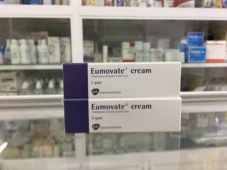 Eumovate thuốc trị chàm hiệu quả