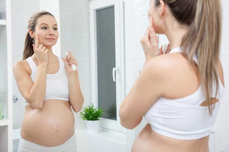 Phụ nữ mang thai bị thay đổi nội tiết nên dễ rối loạn hormone