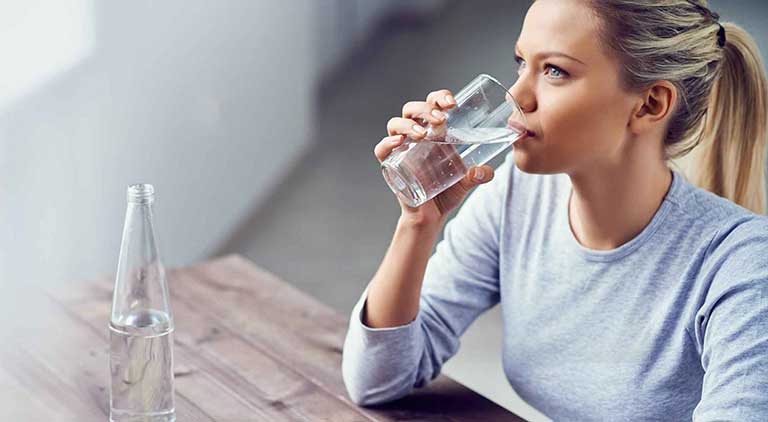 Uống nhiều nước để quá trình điều trị nhanh hơn