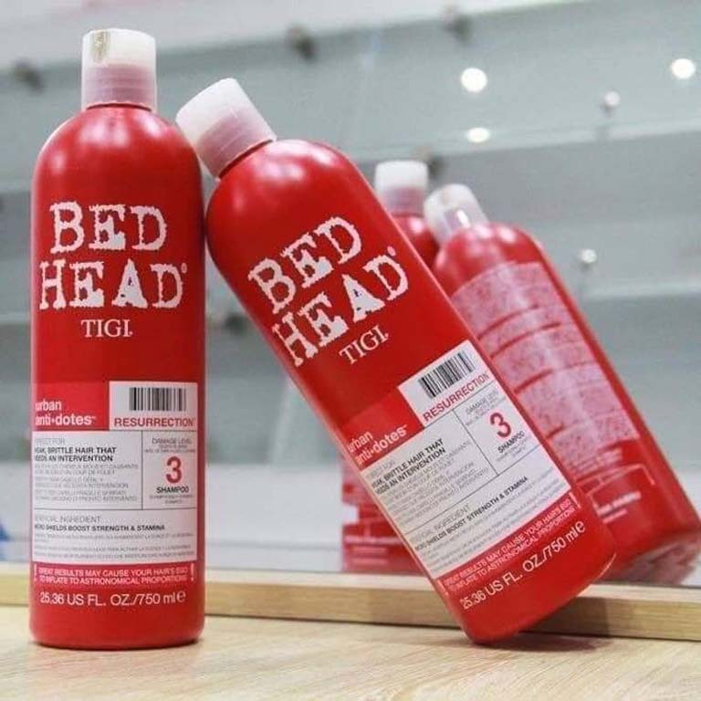Tigi Bed Head đỏ giúp nuôi dưỡng tóc khỏe mạnh từ gốc