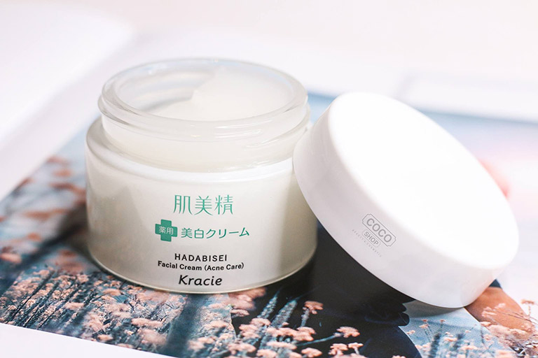 Kem trị mụn ẩn của Nhật Kracie Acne Cream