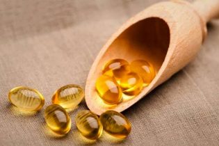 Uống vitamin e trị mụn nội tiết được không, cách sử dụng như thế nào