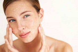 Cách chăm sóc da mặt bị nám được nhiều chị em lưu tâm