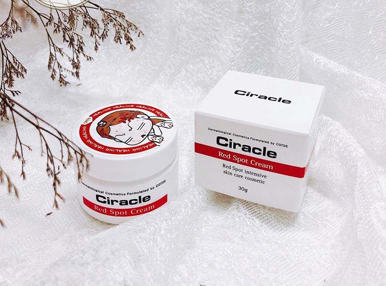 Kem trị mụn ẩn Hàn Quốc Ciracle Red Spot Cream