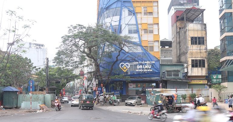 Trung tâm Da liễu Đông y Việt Nam chính thức lấy thương hiệu là Viện Da liễu Hà Nội Sài Gòn