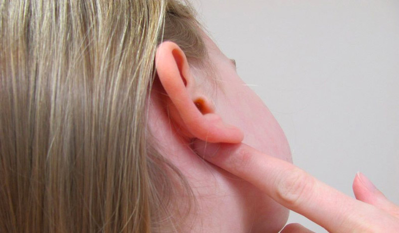 Viêm sụn vành tai thường là do tình trạng nhiễm trùng xuất hiện